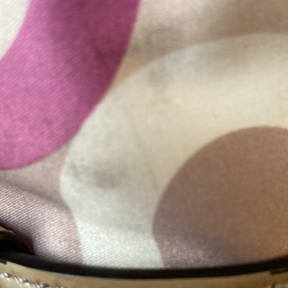 COACH purse with several compartments in great condition. - Picture 15 of 15